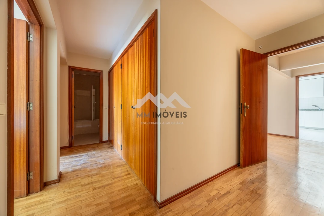 Apartamento T3 para Venda em Paranhos Foto 28