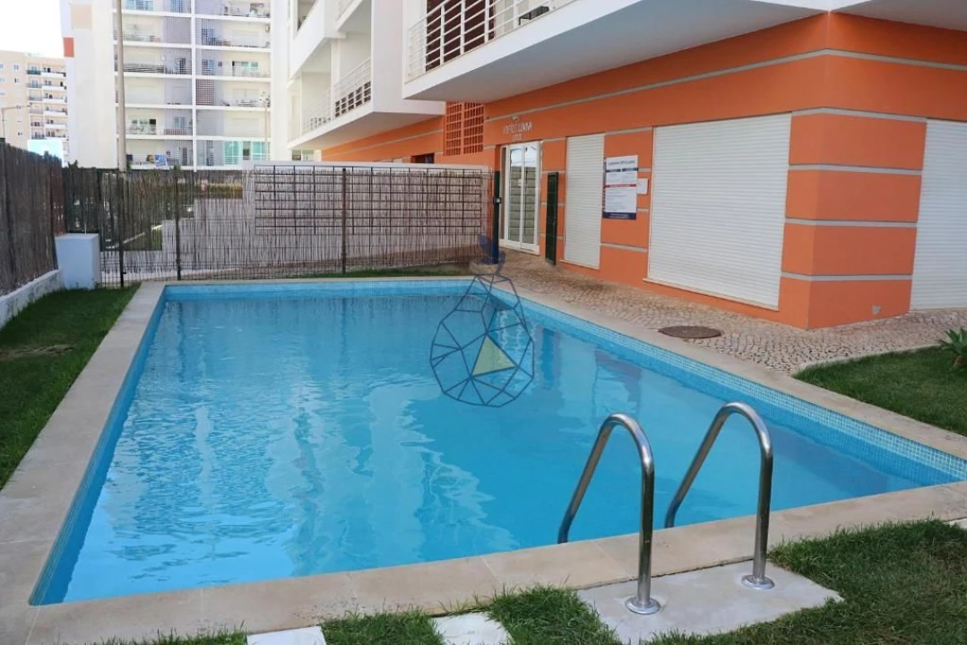 Apartamento T2 para Venda em Portimão Foto 13