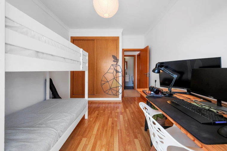 Apartamento T2 para Venda em Portimão Foto 10