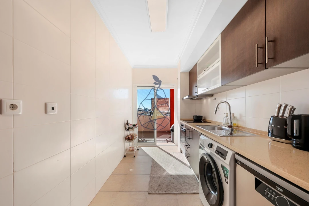 Apartamento T2 para Venda em Portimão Foto 23