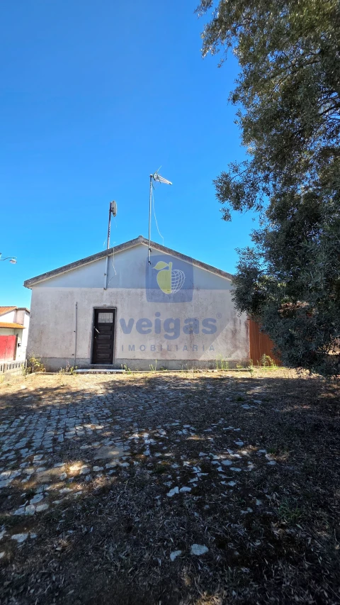 Moradia T4 para Venda em Monte Real e Carvide