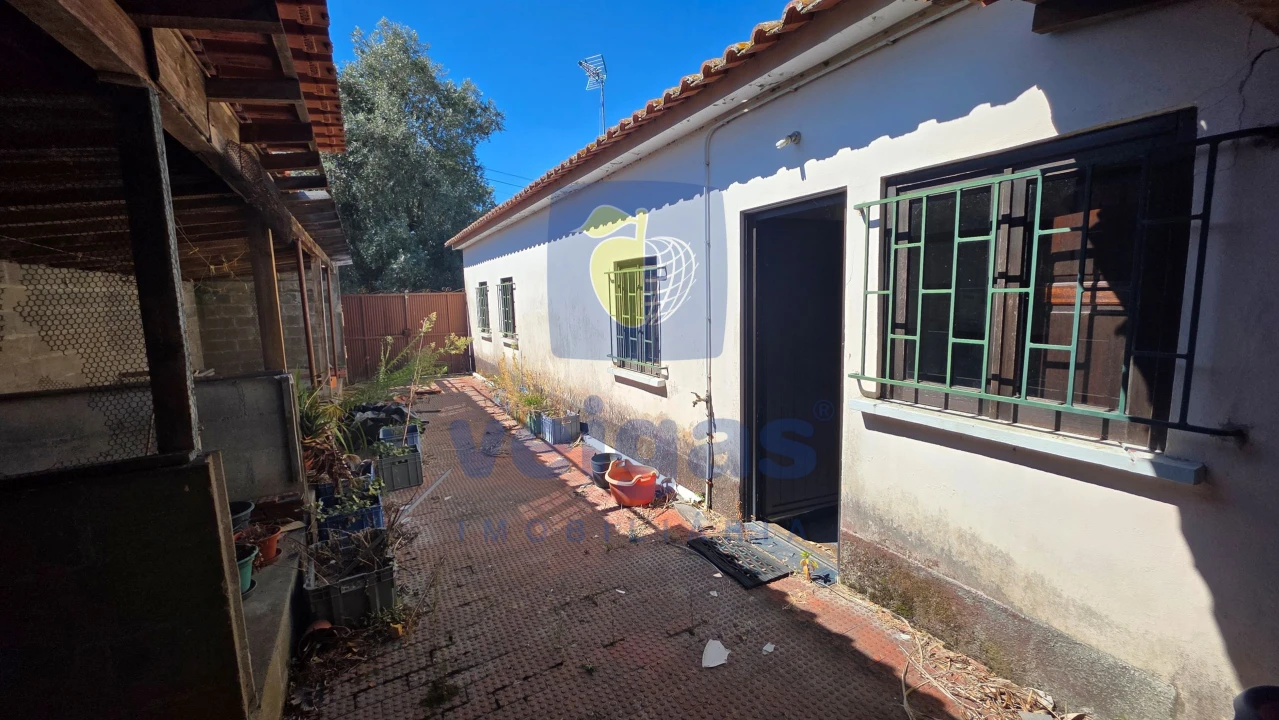 Moradia T4 para Venda em Monte Real e Carvide Foto 11