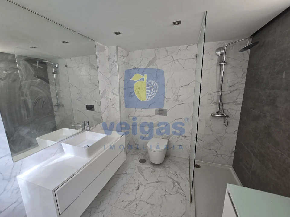 Apartamento T2 para Venda em Alcantara Foto 13