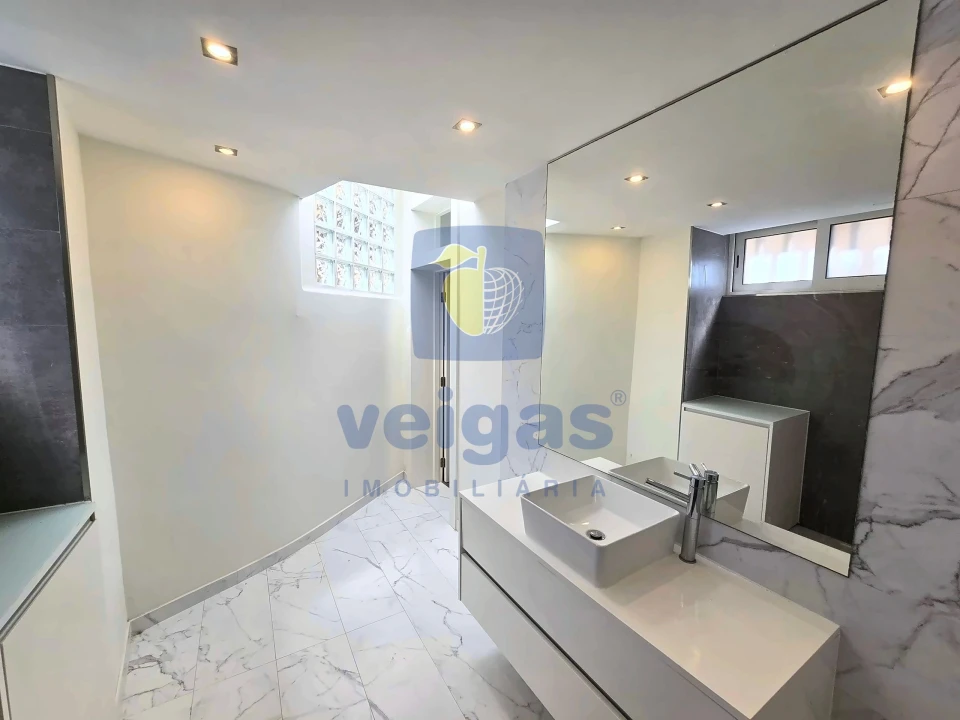 Apartamento T2 para Venda em Alcantara Foto 11