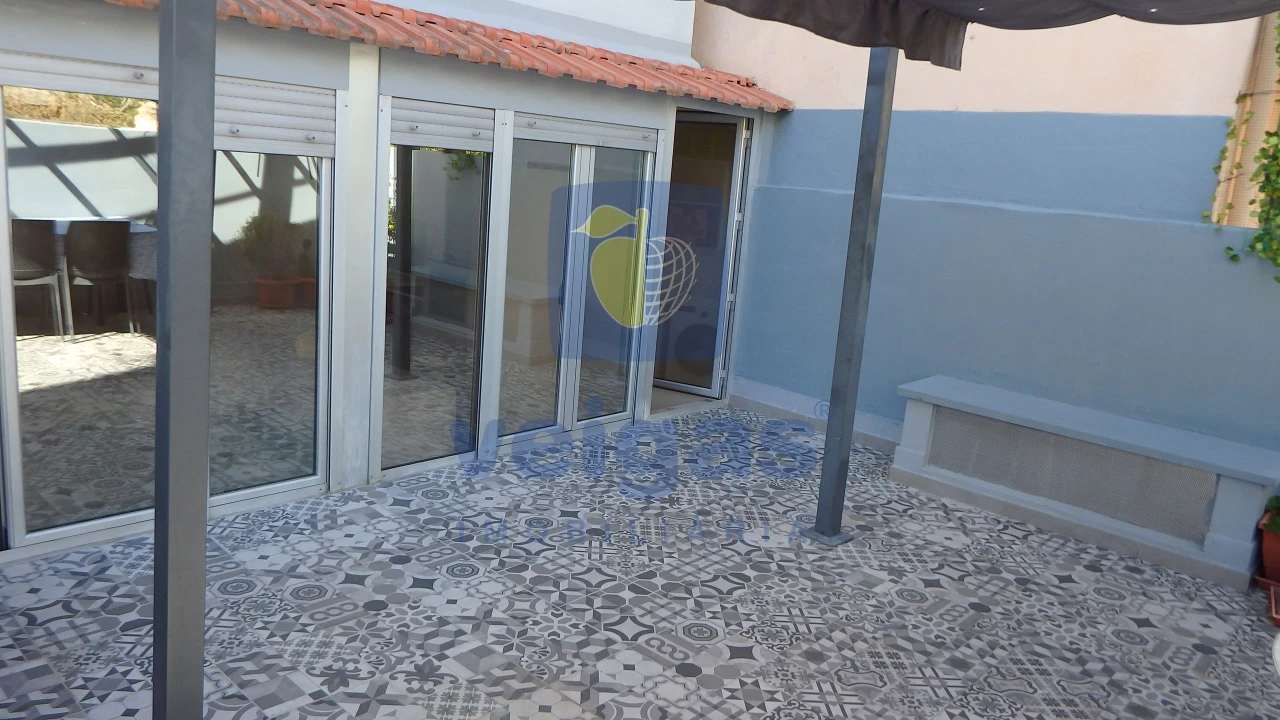 Apartamento T3 para Venda em Arroios Foto 6