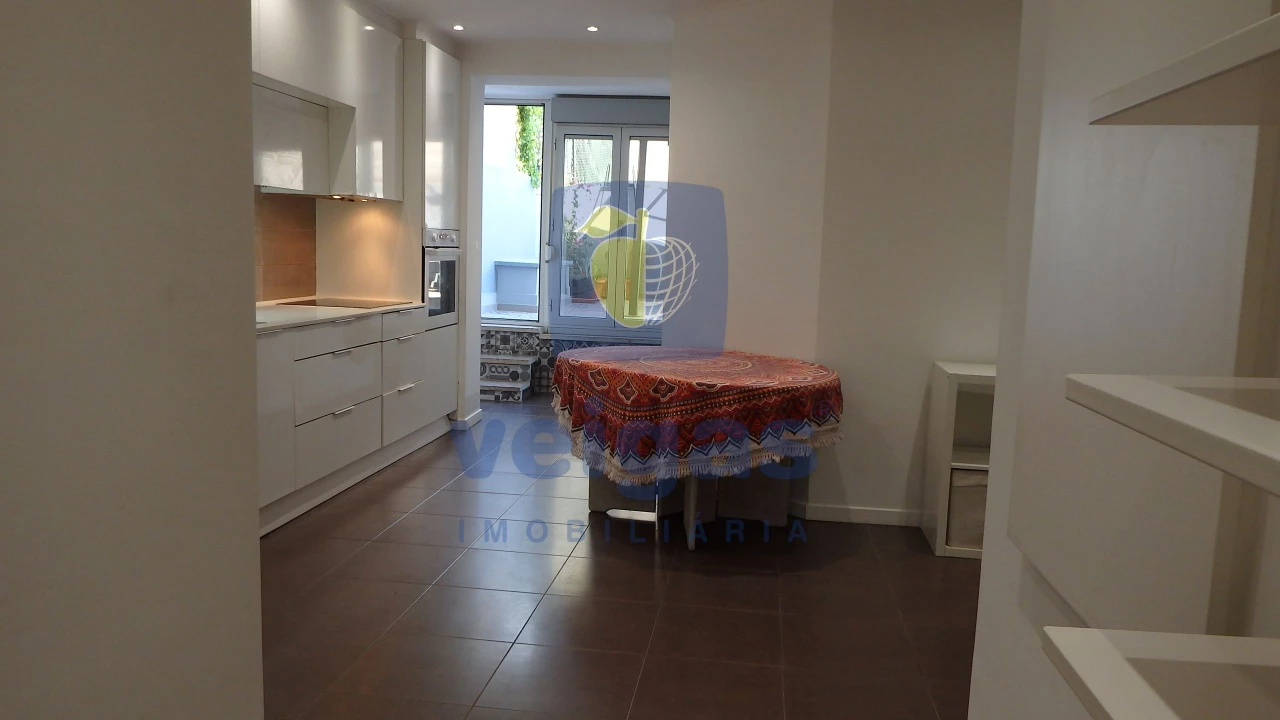 Apartamento T3 para Venda em Arroios Foto 13