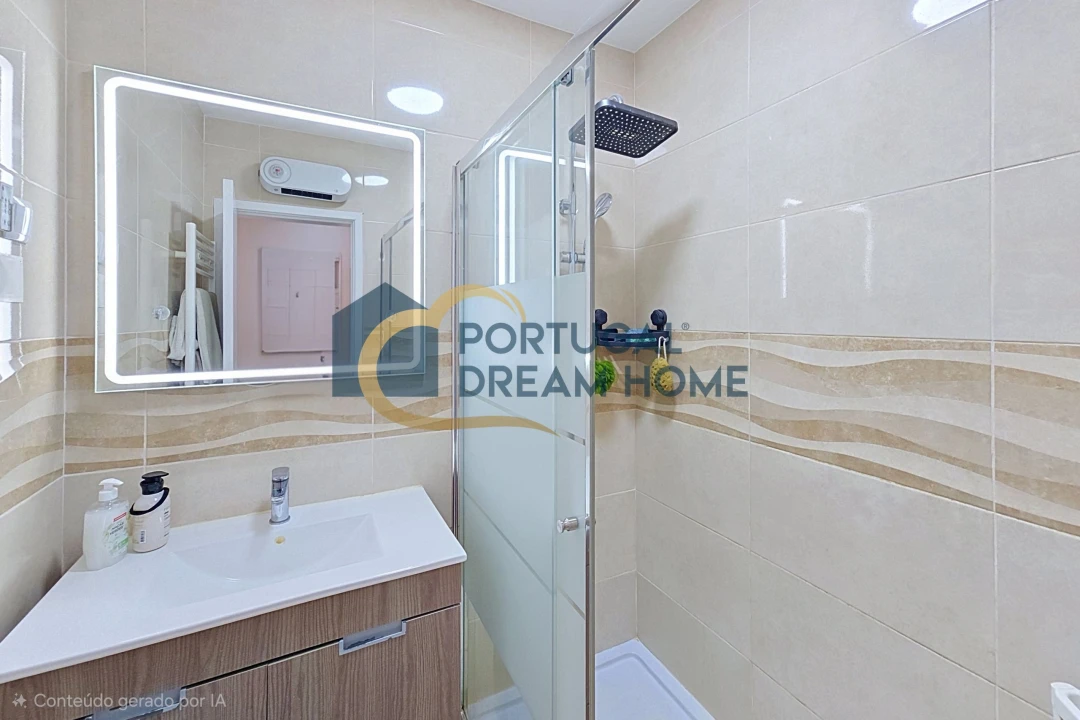 Moradia T2 para Venda em Albufeira e Olhos de Água Foto 12