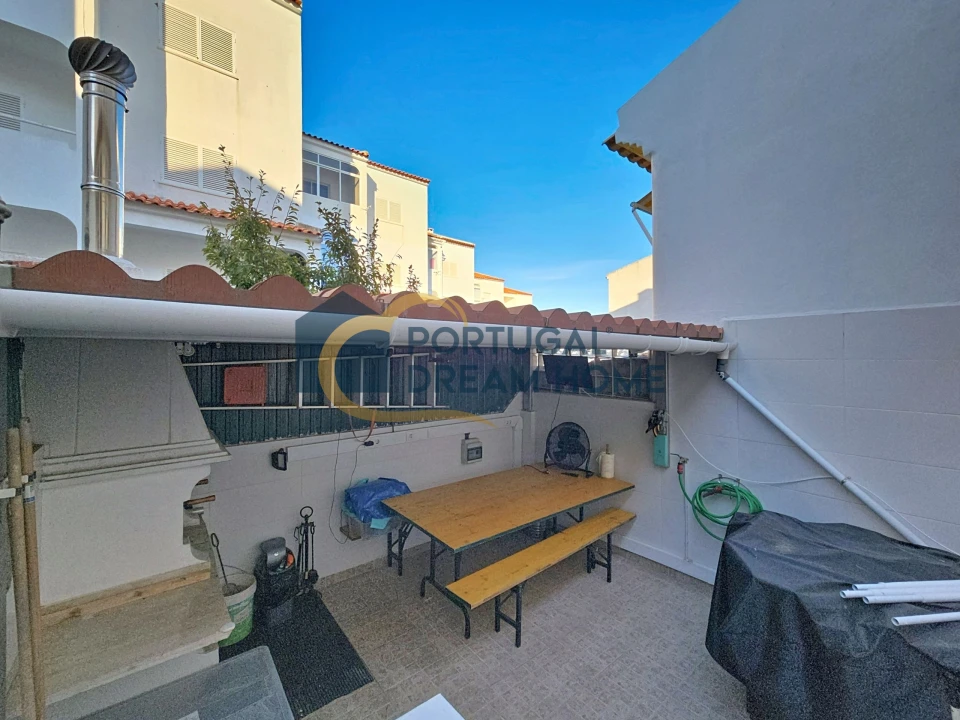 Moradia T2 para Venda em Albufeira e Olhos de Água Foto 14