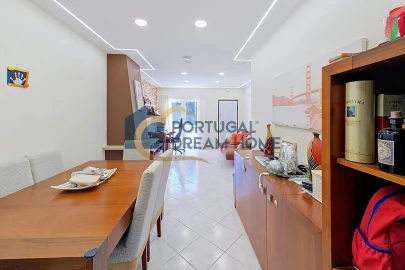 Moradia T2 para Venda em Albufeira e Olhos de Água