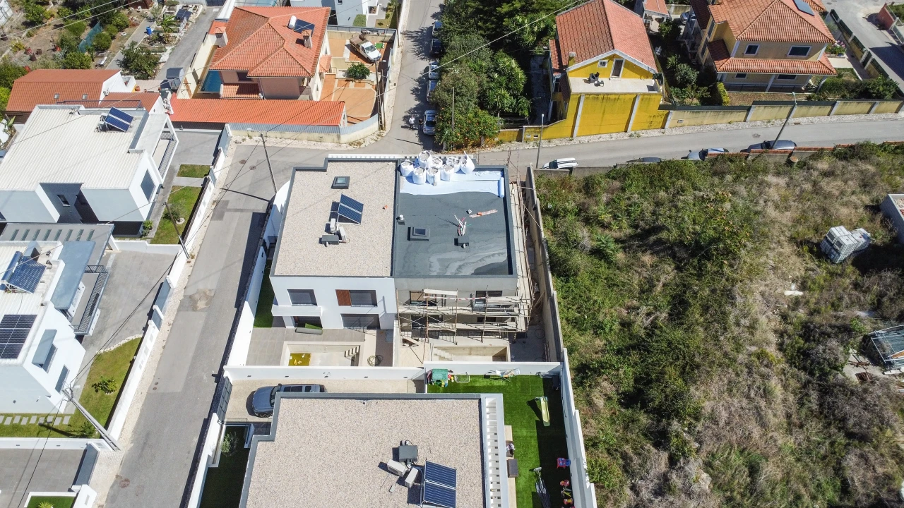 Moradia T4 para Venda em Agualva e Mira-Sintra Foto 45