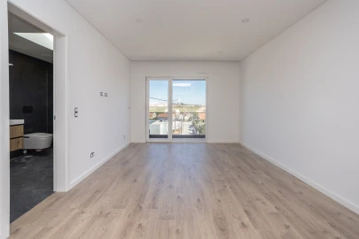 Moradia T4 para Venda em Agualva e Mira-Sintra