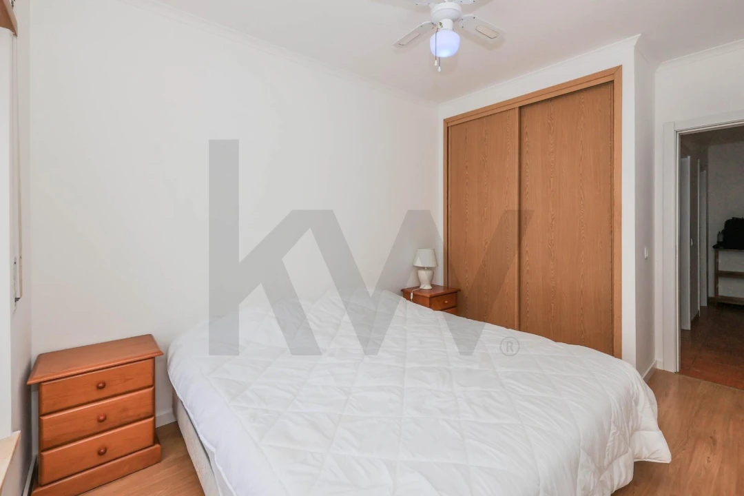 Apartamento T3 para Venda em Silves Foto 17