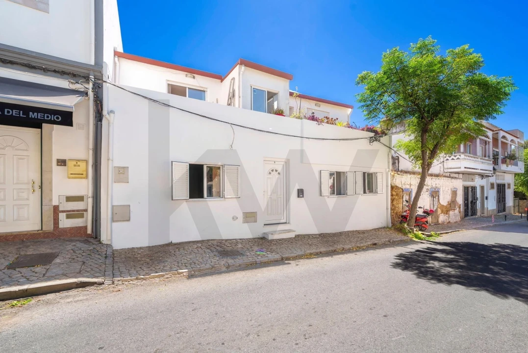 Moradia T2 para Venda em Faro (Sé e São Pedro) Foto 56