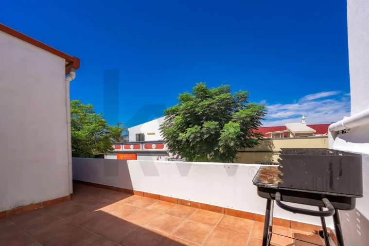 Moradia T2 para Venda em Faro (Sé e São Pedro) Foto 48