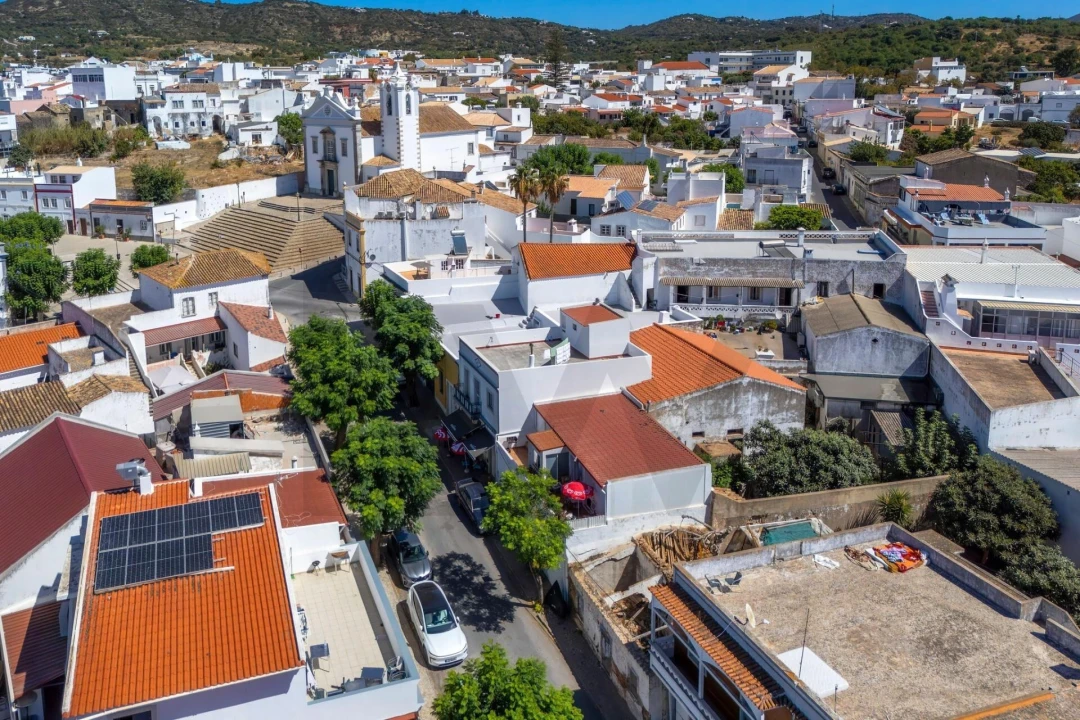 Moradia T2 para Venda em Faro (Sé e São Pedro) Foto 54