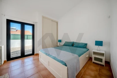 Moradia T2 para Venda em Albufeira e Olhos de Água