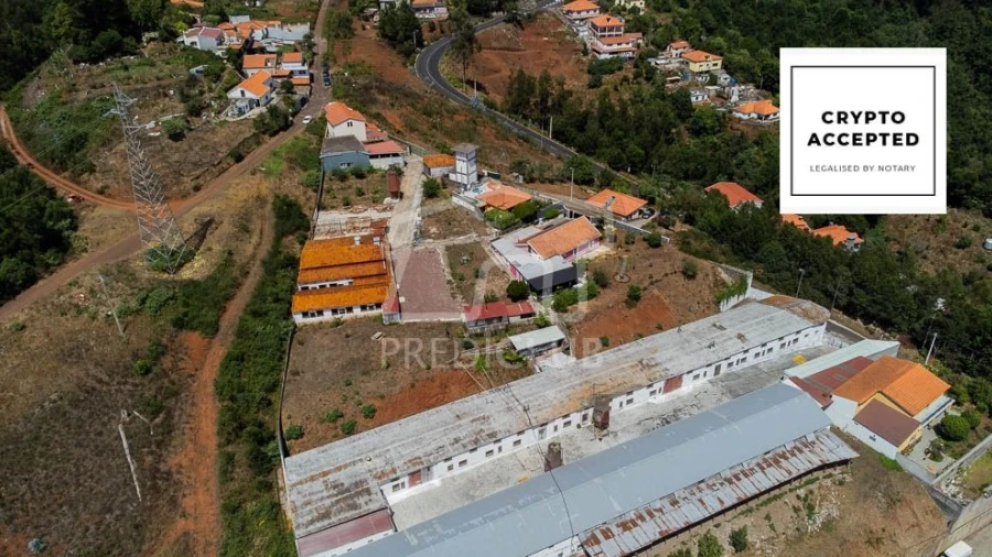 Terreno para Venda em Camacha