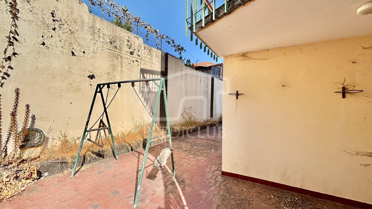 Moradia T4 para Venda em Santo Antonio Foto 33