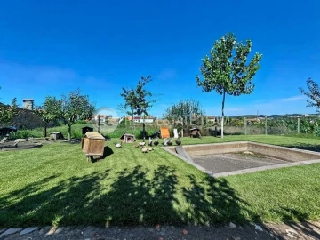 Terreno para Venda em Eixo e Eirol