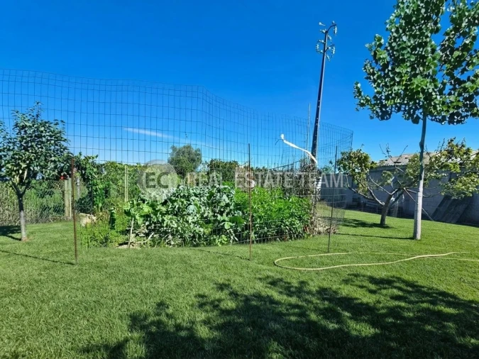 Terreno para Venda em Eixo e Eirol Foto 6