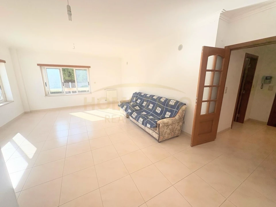 Apartamento T2 para Venda em Santa Iria de Azoia, São João da Talha e Bobadela Foto 7