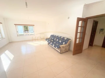 Apartamento T2 para Venda em Santa Iria de Azoia, São João da Talha e Bobadela