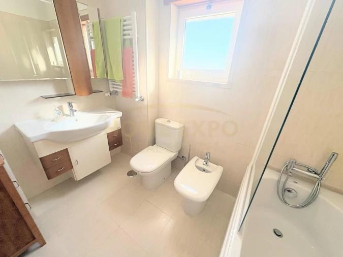 Apartamento T2 para Venda em Santa Iria de Azoia, São João da Talha e Bobadela Foto 18