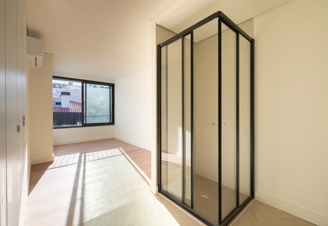 Apartamento T2 para Venda em Santo António Foto 11