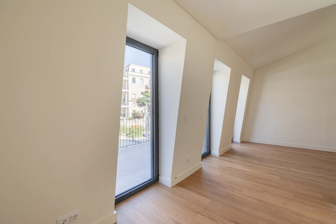 Apartamento T3 para Venda em Santo António Foto 2