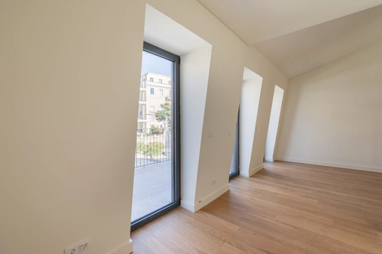 Apartamento T3 para Venda em Santo António Foto 2