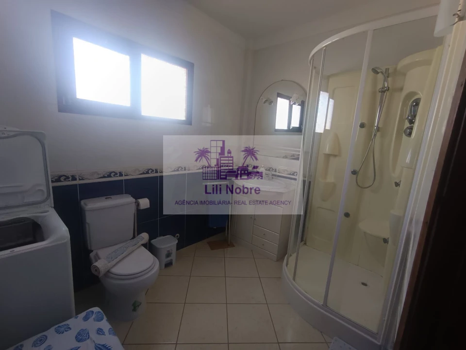 Apartamento T1 para Venda em Quarteira Foto 15
