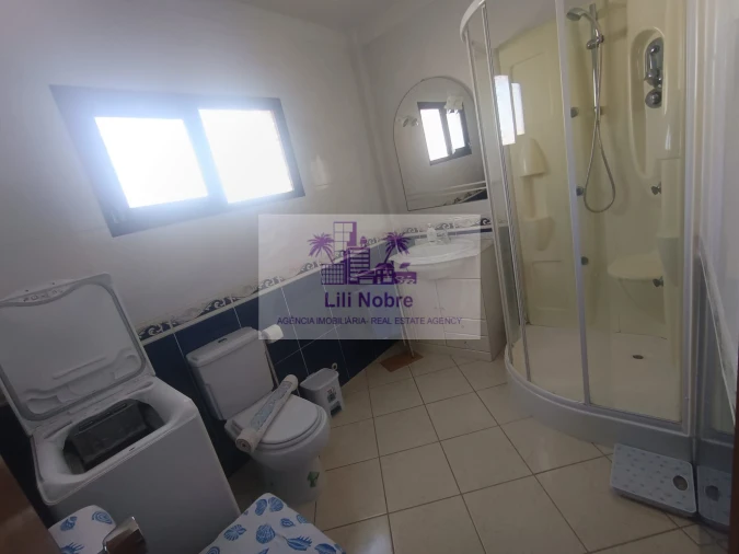 Apartamento T1 para Venda em Quarteira Foto 16