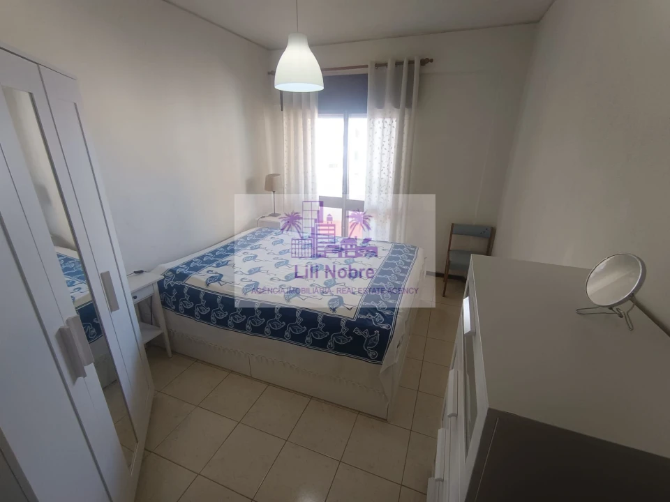 Apartamento T1 para Venda em Quarteira Foto 17