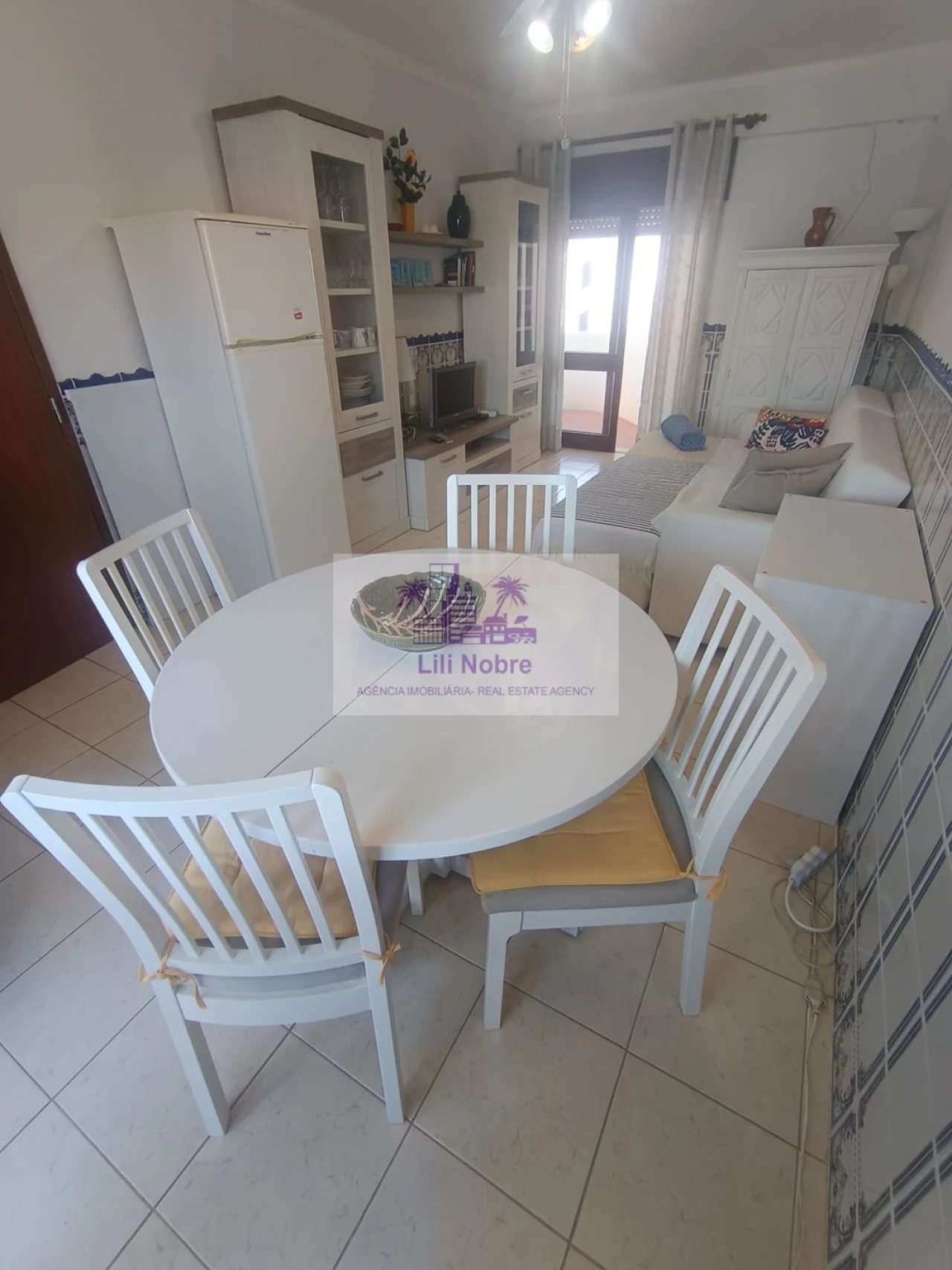 Apartamento T1 para Venda em Quarteira Foto 5