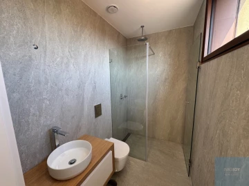 Moradia T4 para Venda em São Felix da Marinha