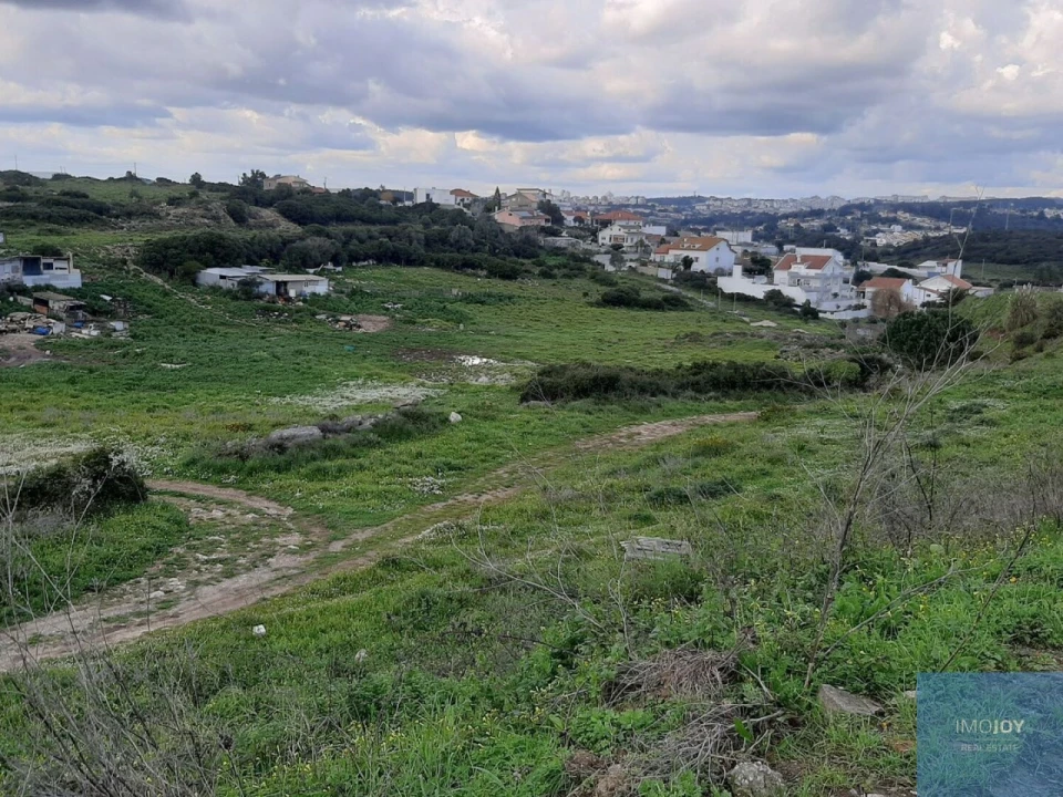 Terreno para Venda em São Domingos de Rana Foto 1