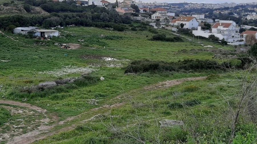 Terreno para Venda em São Domingos de Rana