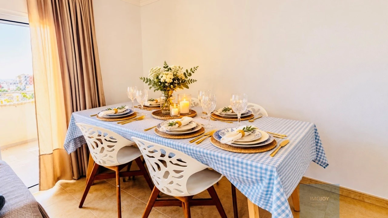 Apartamento T2 para Venda em Portimão Foto 3