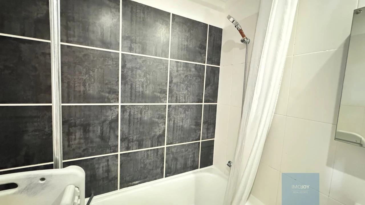 Apartamento T2 para Venda em Portimão Foto 14