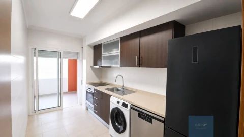 Apartamento T2 para Venda em Portimão