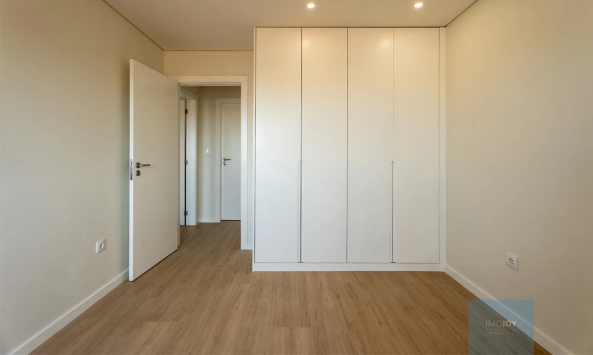 Apartamento T3 para Venda em Santa Marinha e São Pedro da Afurada Foto 10