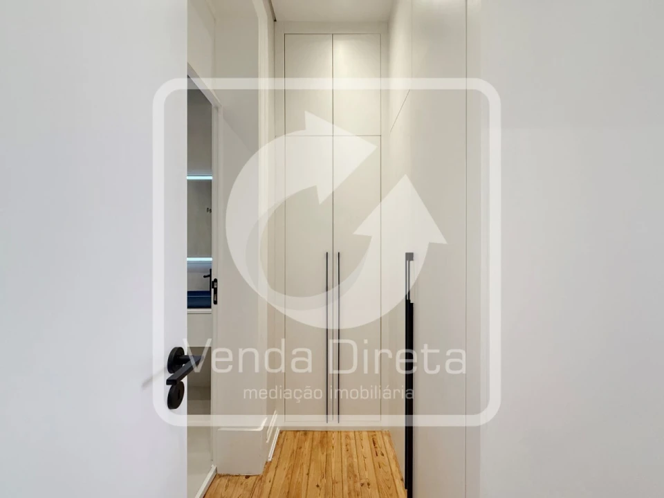 Apartamento T3 para Venda em Areeiro Foto 37