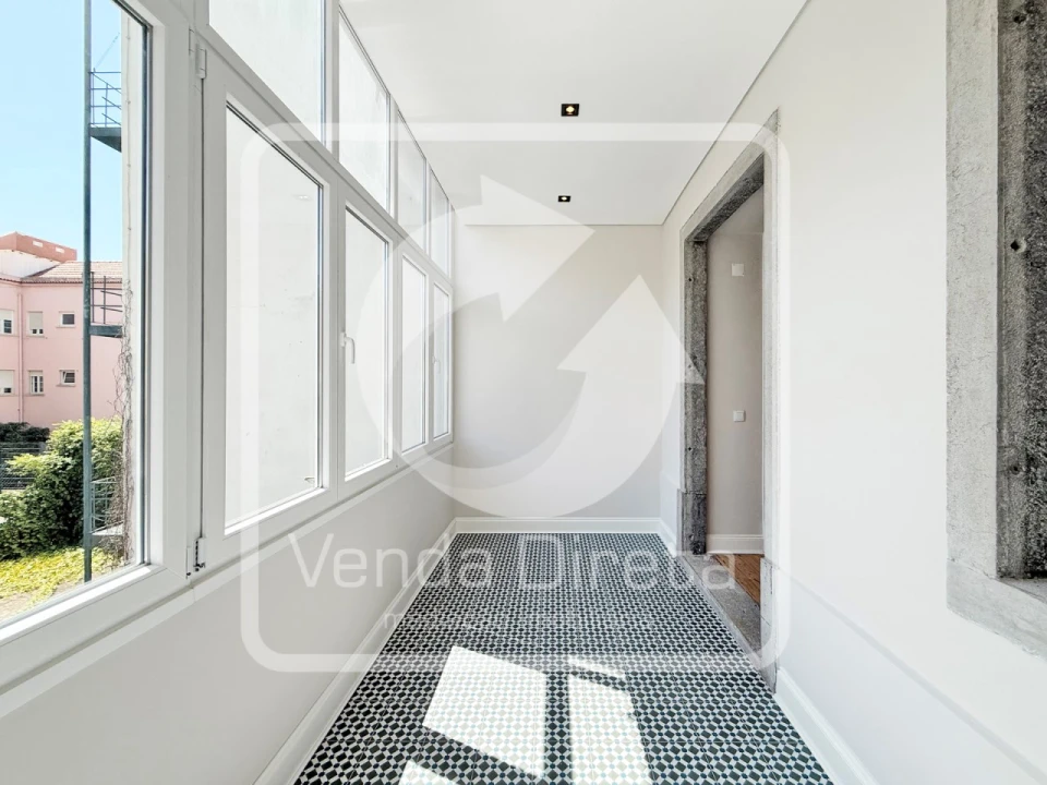 Apartamento T3 para Venda em Areeiro Foto 8