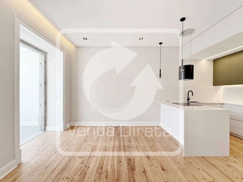 Apartamento T3 para Venda em Areeiro Foto 5