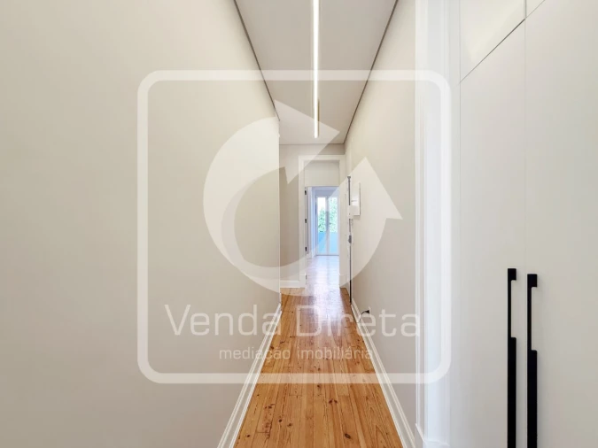 Apartamento T3 para Venda em Areeiro Foto 23