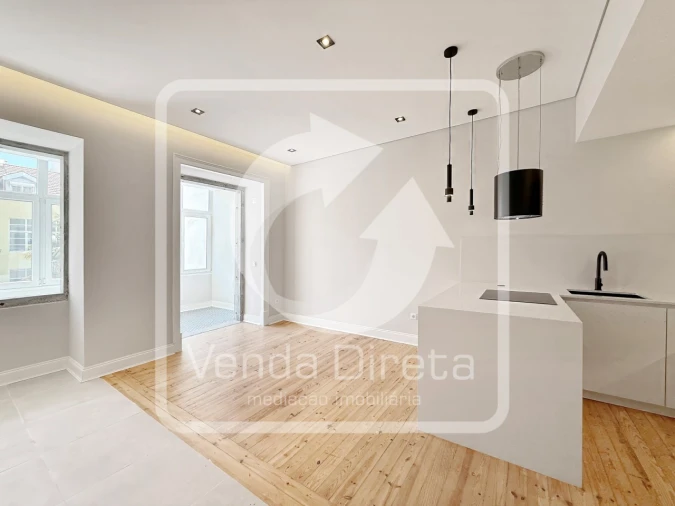 Apartamento T3 para Venda em Areeiro Foto 22