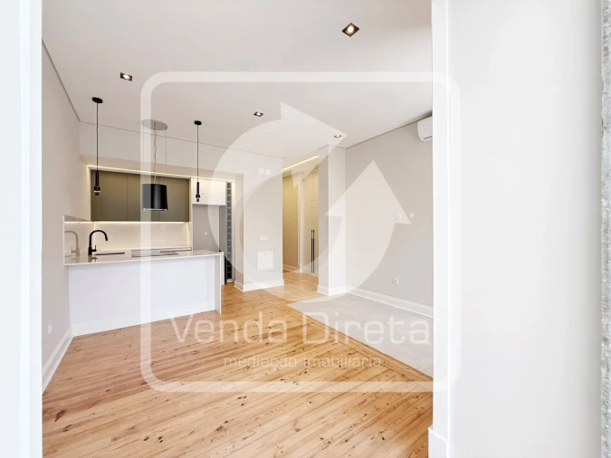 Apartamento T3 para Venda em Areeiro Foto 7