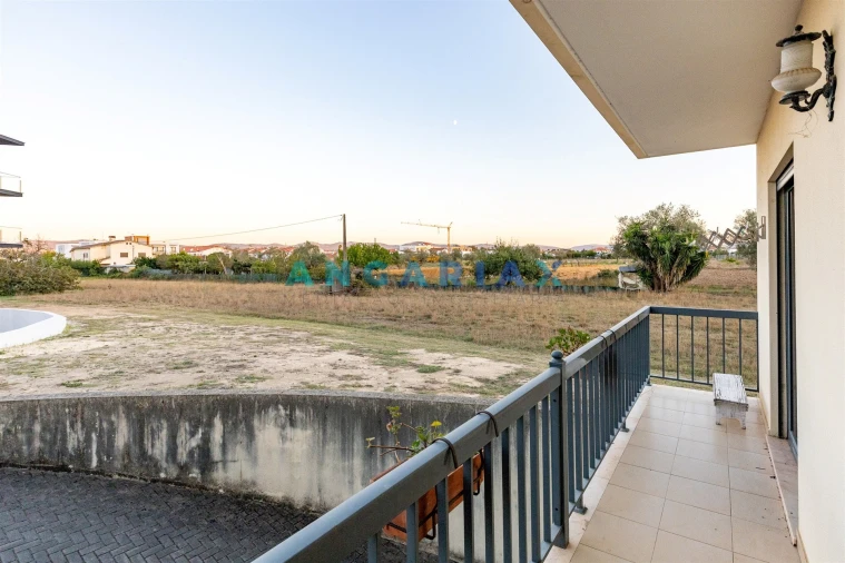 Apartamento T3 para Venda em Batalha Foto 14