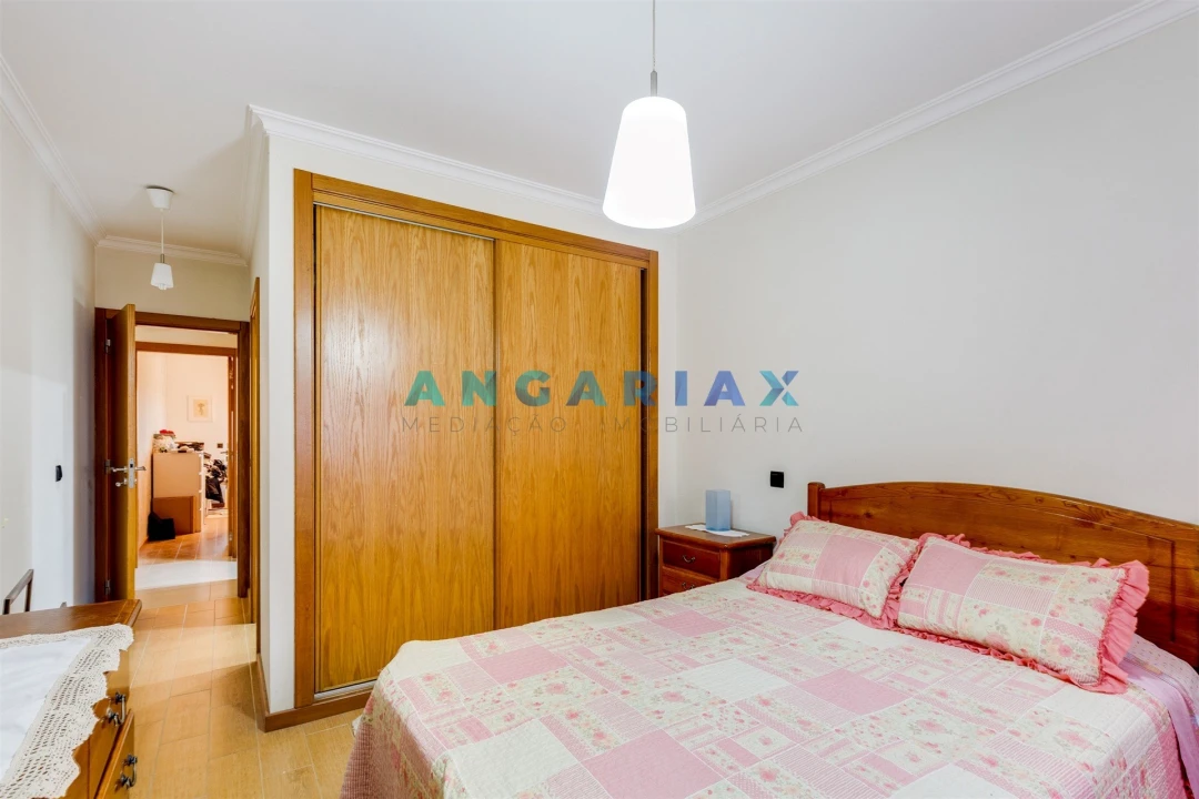Apartamento T3 para Venda em Batalha Foto 6