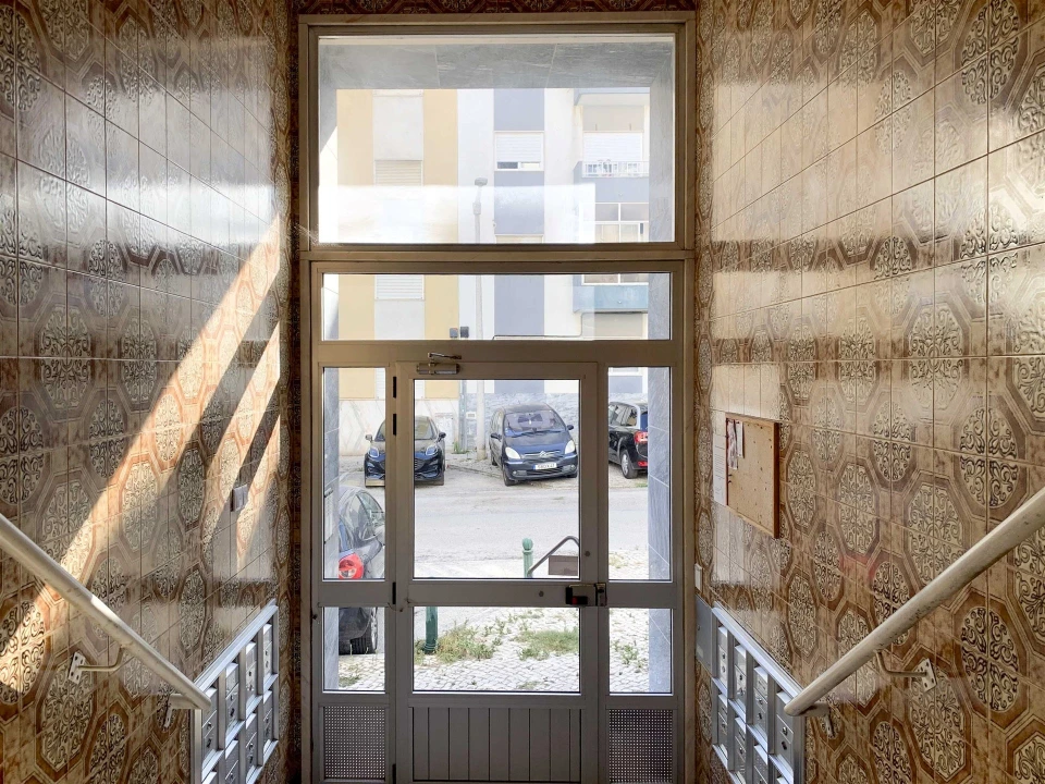 Apartamento T2 para Venda em Póvoa de Santa Iria e Forte da Casa Foto 24